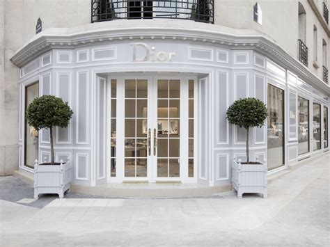 atelier dior milano|christian dior boutique paris.